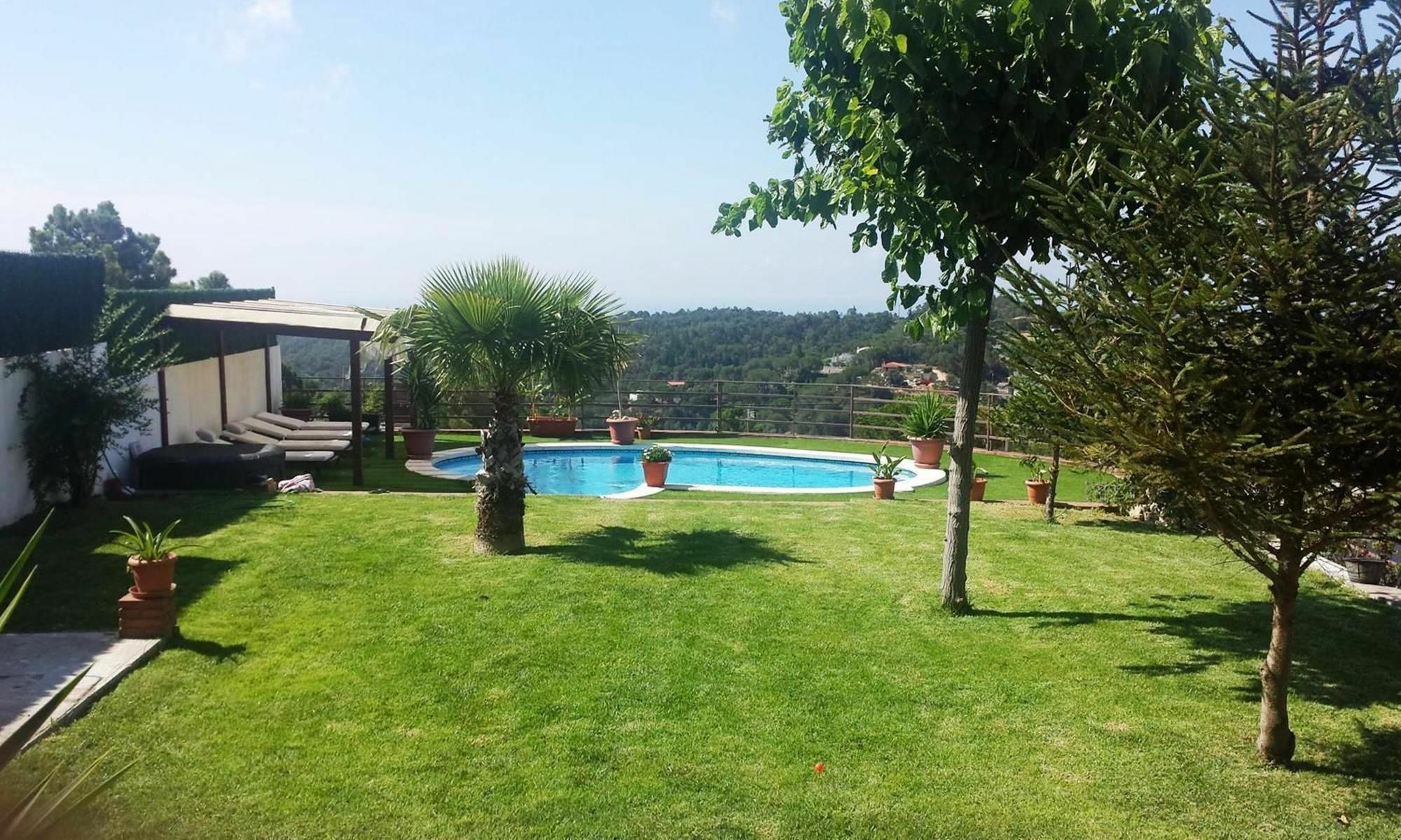 104662 - Villa In Lloret De Mar Bagian luar foto